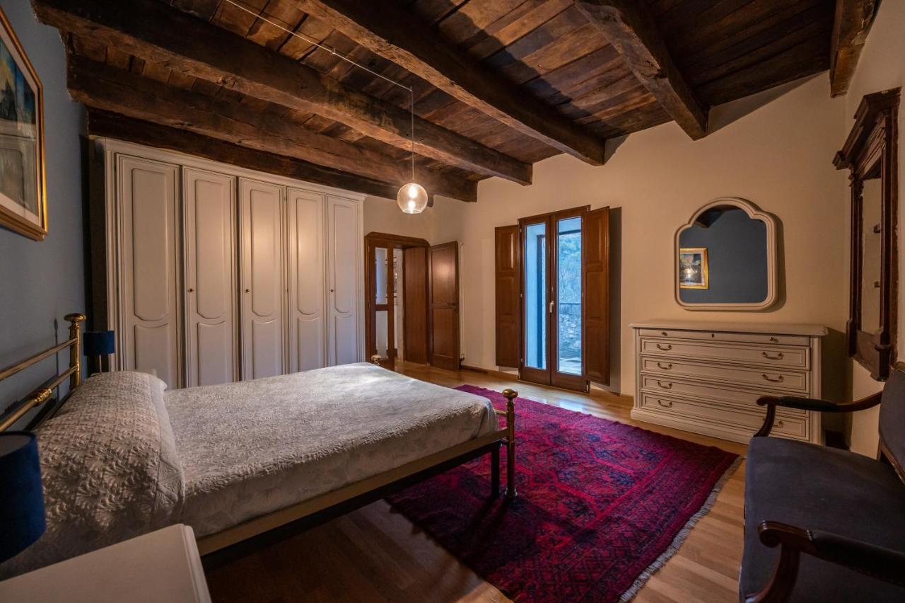 Palazzo De' Farrocco Bed & Breakfast Cerro al Volturno Exterior photo